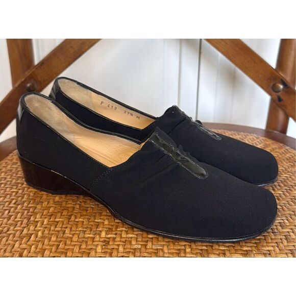 Taryn Rose slip on wedge flats cap toe size 37.5 - Picture 13 of 13